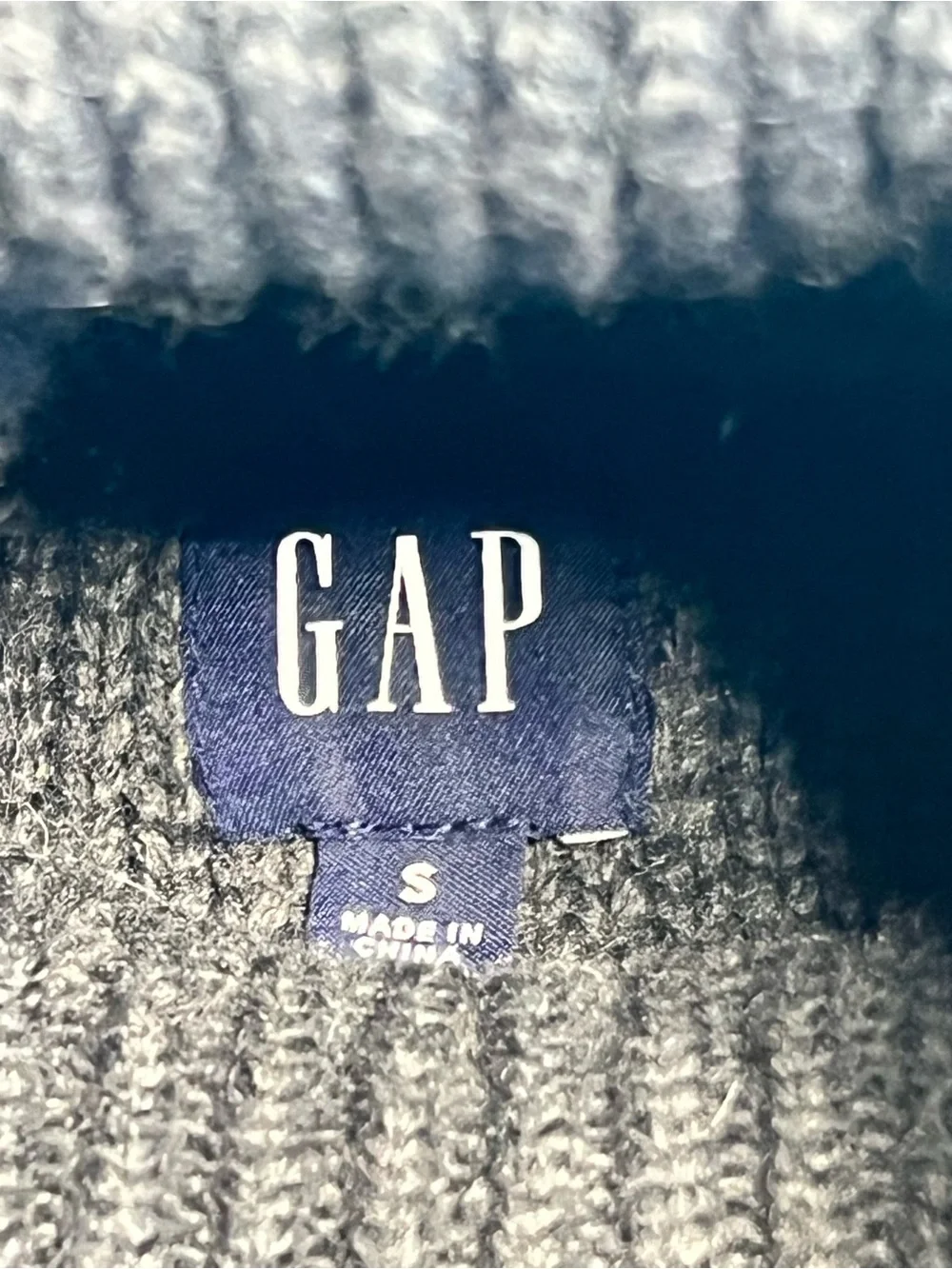 Gap Cable Knit Turtleneck Sweater Gray Wool Alpaca Fisherman Cozy Preppy S